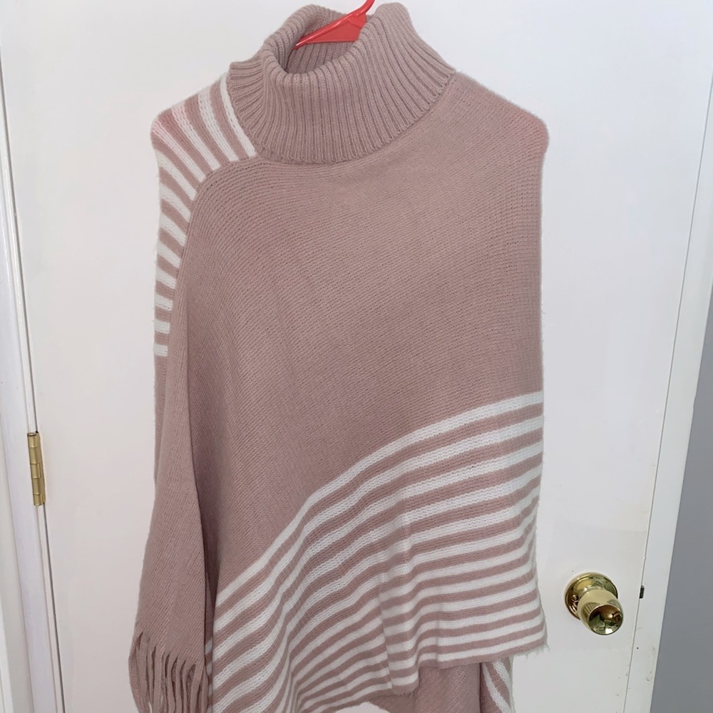 Sweater turtle neck poncho